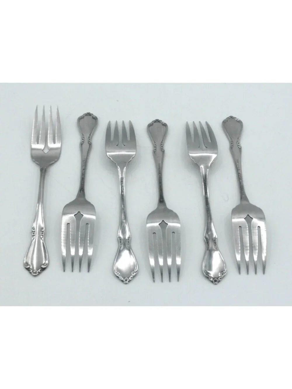 Oneida chateau stainless